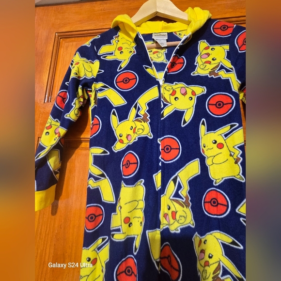 Boys 6-7 Pokemon Hooded Fleece Bodysuit Pajamas (Small) - Picture 4 of 5